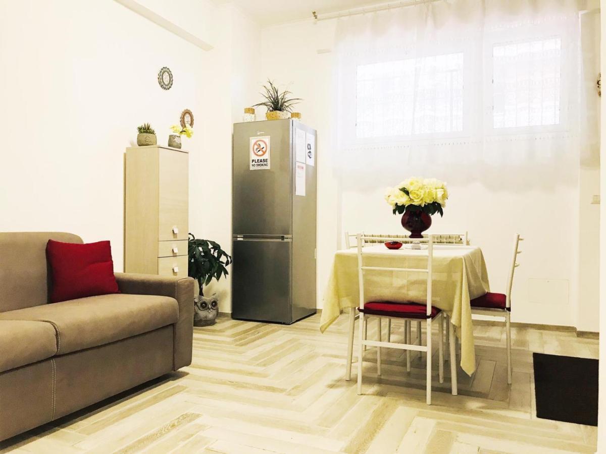 Appartamento Per Mare O Centro Storico Di Roma Lido di Ostia Eksteriør billede